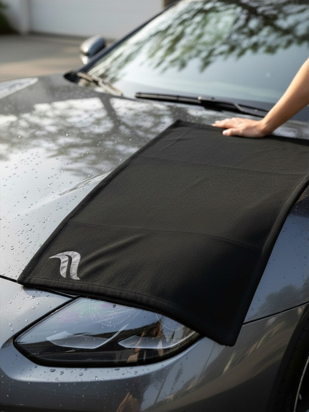 1200 GSM Microfiber Towel – 70 × 90 cm